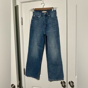 Madewell Slim Wide leg crop Size 24 Blue Jean